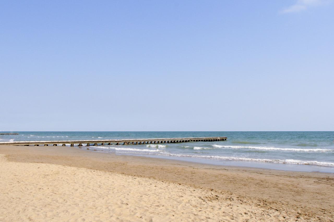 Hotel Elpiro Lido di Jesolo Exterior foto